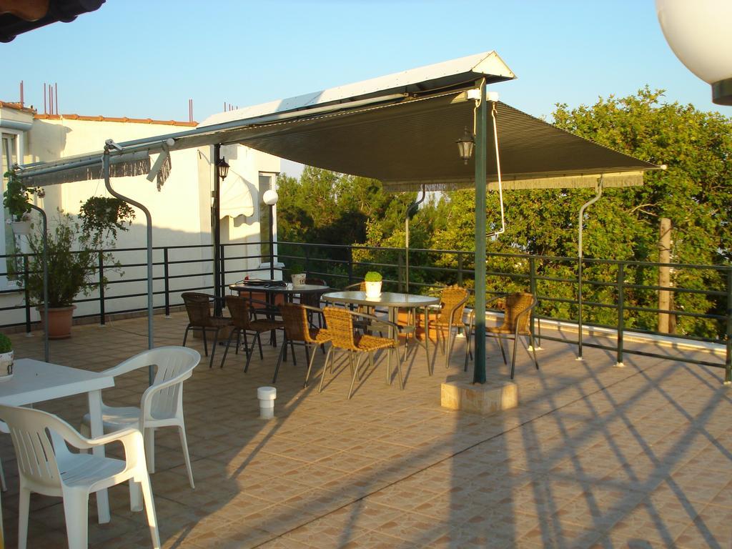 Anna Georgiou Apartment Skala Sotiros Bagian luar foto